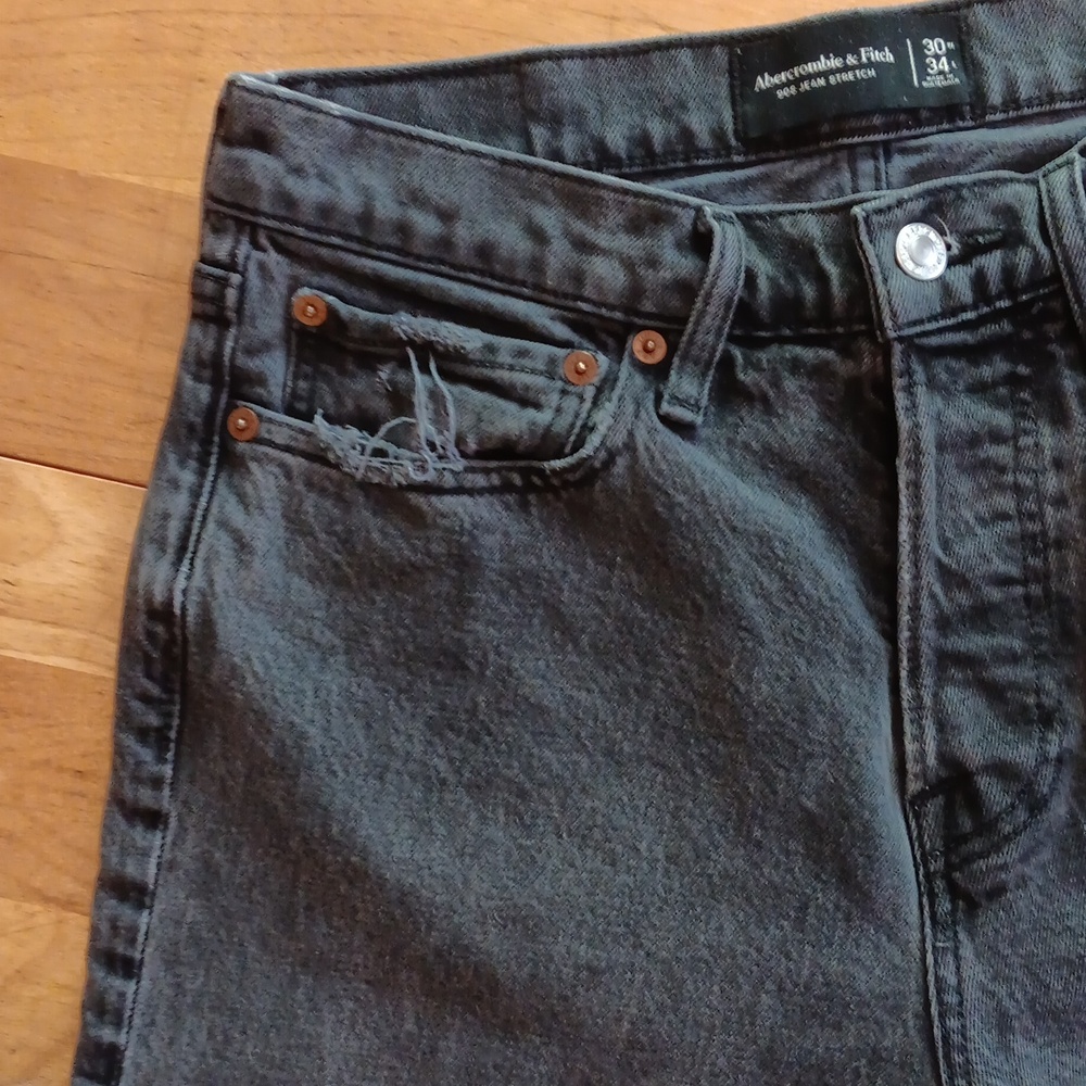 Abercrombie & Fitch 90s Jean stretch 30×34 Distressed Black